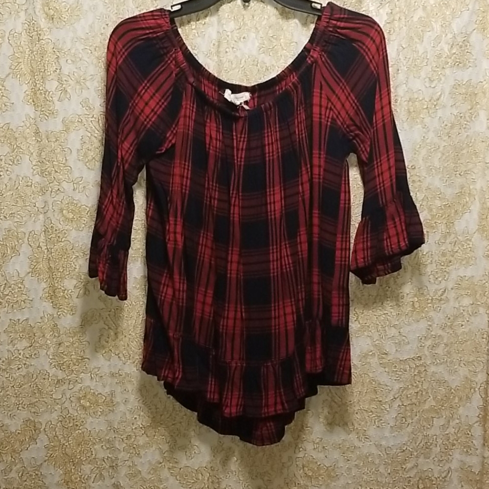 Off the shoulder blue and red top